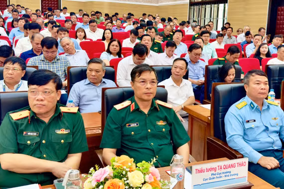 Nâng cao năng lực quốc phòng, quân sự và phòng thủ dân sự trong ngành Giáo dục