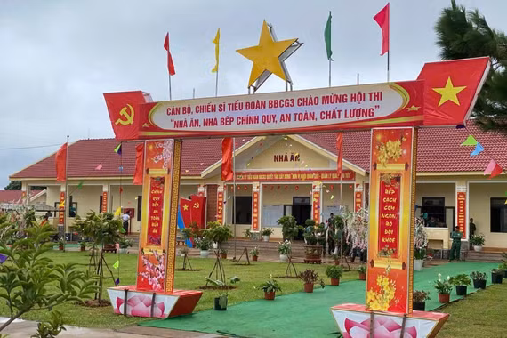 Sư đoàn 320 khai mạc Hội thi “Nhà ăn, nhà bếp chính quy, an toàn, chất lượng”