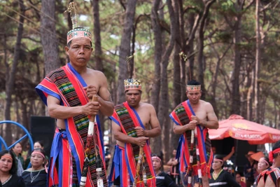  500 nghệ nhân tham gia Ngày hội văn hóa các dân tộc huyện Đak Đoa