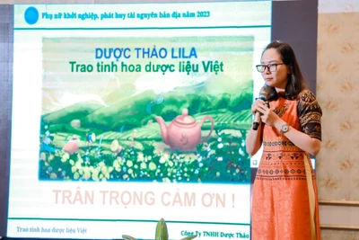 Chị Nguyễn Thị Thu Trang tranh tài tại chung kết toàn quốc cuộc thi phụ nữ khởi nghiệp 