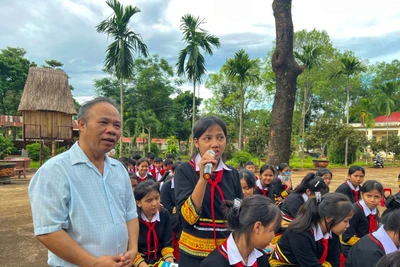 Học sinh dân tộc thiểu số Chư Păh được truyền thông về tảo hôn và hôn nhân cận huyết thống