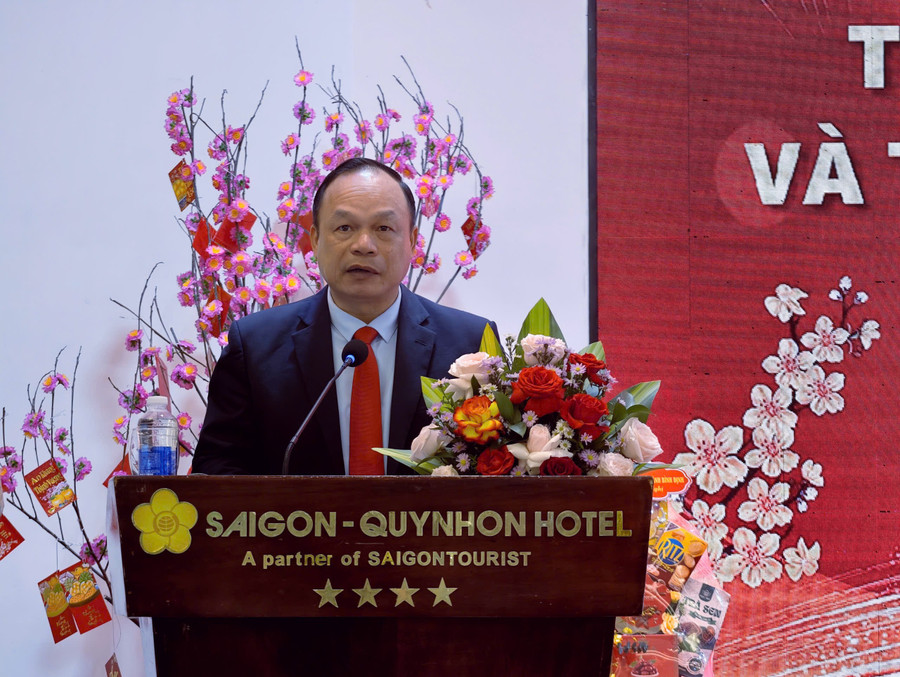 Phó Chủ tịch UBND tỉnh Dương Mah Tiệp phát biểu chỉ đạo tại hội nghị. Ảnh: Dũng Nhân