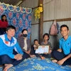 Khen thưởng học sinh lớp 5 dũng cảm cứu người khỏi đuối nước