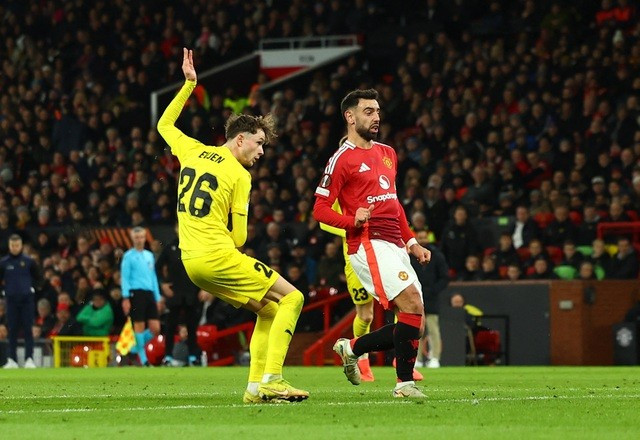 Image hình ảnh Hakon Evjen - Man United thắng trận đầu dưới thời HLV Amorim với tỉ số 3-2 | Báo ...