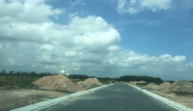 Giá đất ở huyện Nhơn Trạch (Đồng Nai) đang "nóng" dần lên. Giá đất ở huyện Nhơn Trạch (Đồng Nai) đang "nóng" dần lên.
