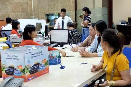 Ngân hàng giảm lãi suất, tiếp sức cho doanh nghiệp 