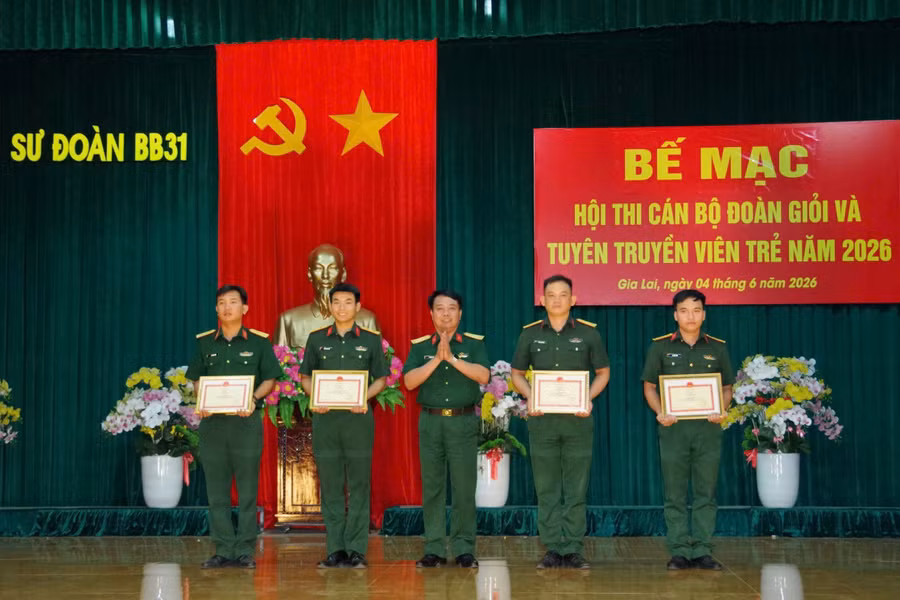 su-doan-31-to-chuc-hoi-thi-can-bo-doan-gioi-va-tuyen-truyen-vien-tre.jpg