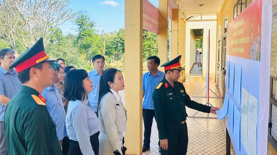 luc-luong-vu-trang-tinh-san-sang-cho-ngay-hoi-non-song.jpg