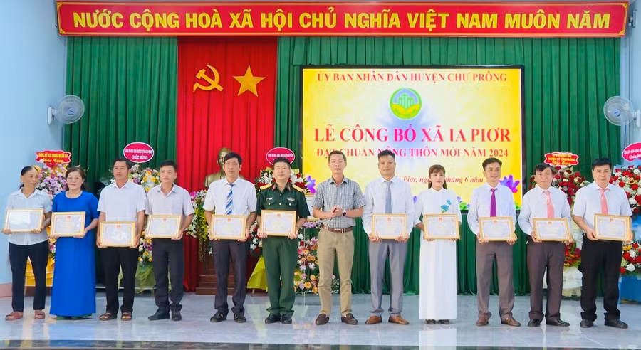u.jpg
