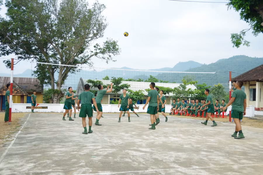 soi-noi-cac-hoat-dong-chao-mung-ngay-giai-phong-mien-nam-va-quoc-te-lao-dong.jpg