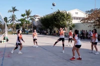 Gần 1.000 sinh viên tham gia Hội thao QNU lần thứ I