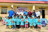 Nhóm từ thiện Fly To Sky tổ chức chương trình “Tháng ba yêu thương” tại xã Ia Hrú