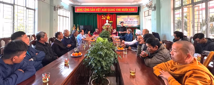 Toàn cảnh buổi gặp mặt. Ảnh: Đinh Yến Toàn cảnh buổi gặp mặt. Ảnh: Đinh Yến