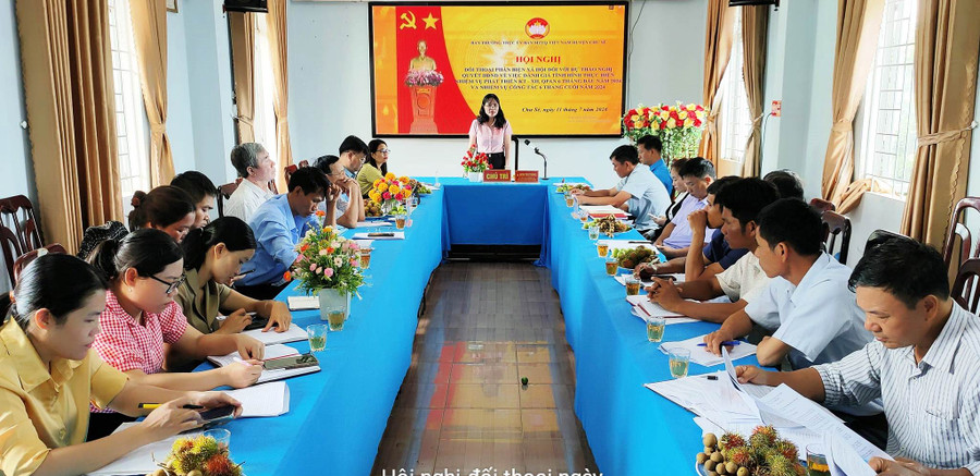 Toàn cảnh buổi đối thoại. Ảnh: Đinh Yến Toàn cảnh buổi đối thoại. Ảnh: Đinh Yến