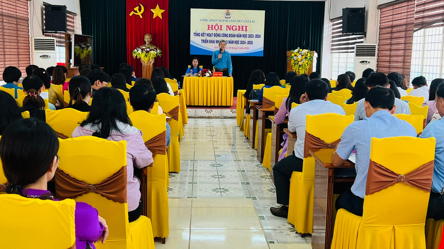 Toàn cảnh hội nghị. Ảnh: Đinh Yến