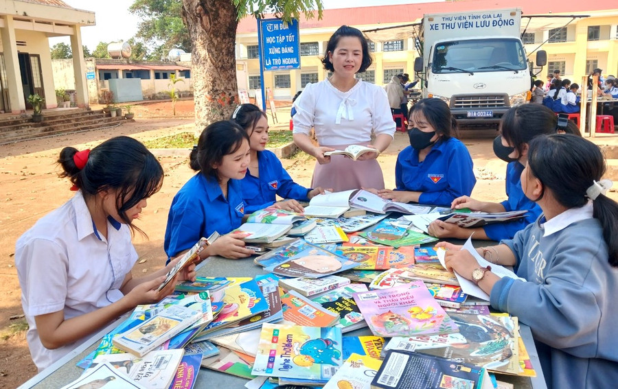 Quang cảnh buổi đọc sách của học sinh. Ảnh: Thanh Tịnh Quang cảnh buổi đọc sách của học sinh. Ảnh: Thanh Tịnh