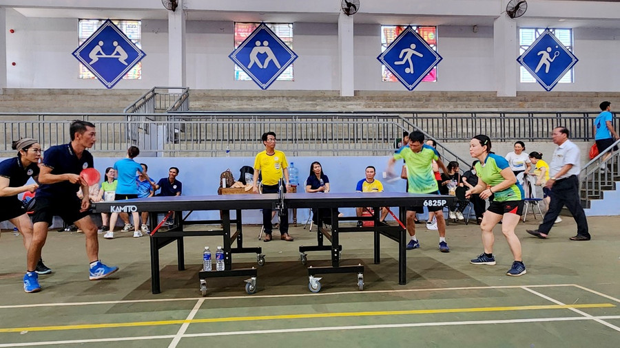 Các trận đấu diễn ra sôi nổi, hấp dẫn. Ảnh: Thanh Tịnh