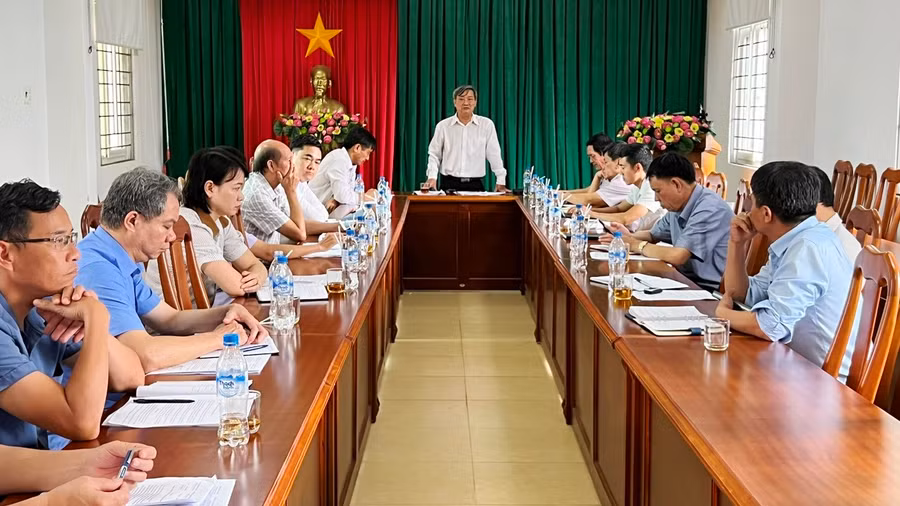 Quang cảnh cuộc họp. Ảnh: Đinh Yến