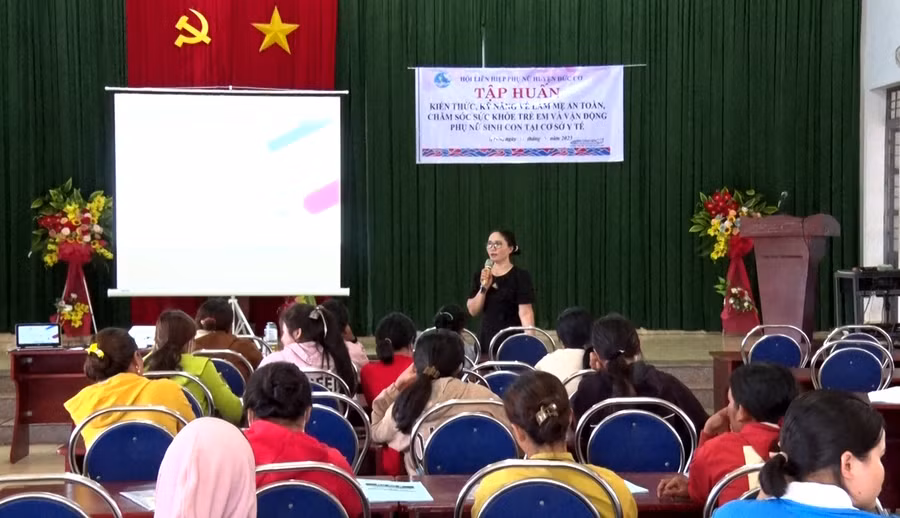 Toàn cảnh lớp tập huấn. Ảnh: Thanh Tịnh