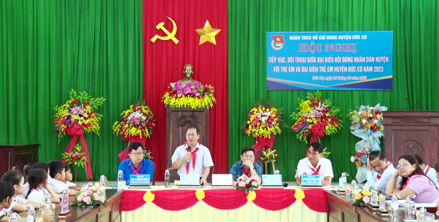 Toàn cảnh buổi đối thoại. Ảnh: Lê Châu Toàn cảnh buổi đối thoại. Ảnh: Lê Châu