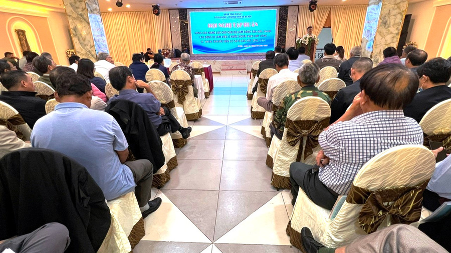 Quang cảnh hội nghị tập huấn. Ảnh: Đinh Yến Quang cảnh hội nghị tập huấn. Ảnh: Đinh Yến
