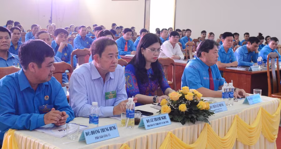 Các đại biểu tham dự Đại hội Công đoàn. Ảnh: Đinh Yến