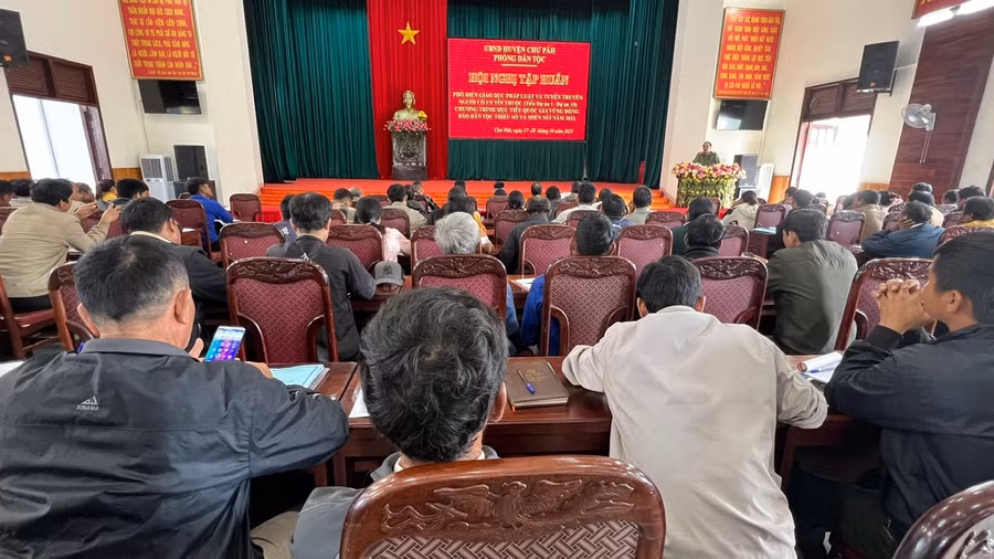 Quang cảnh lớp tập huấn. Ảnh: Đinh Yến