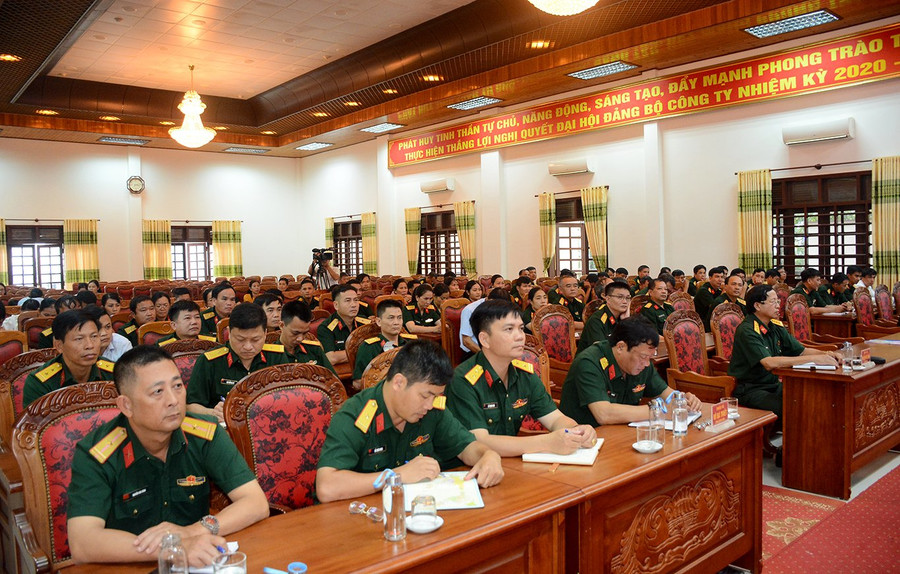 Quang cảnh lớp bồi dưỡng kiến thức dân tộc. Ảnh: Đinh Yến Quang cảnh lớp bồi dưỡng kiến thức dân tộc. Ảnh: Đinh Yến