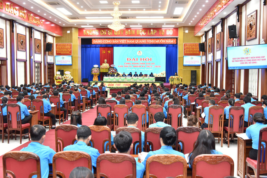 Quang cảnh phiên thứ nhất Đại hội Công đoàn tỉnh Gia Lai lần thứ XI. Ảnh: Đức Thụy