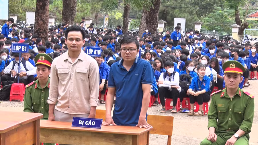 Quang cảnh phiên tòa giả định. Ảnh: Huy Tịnh