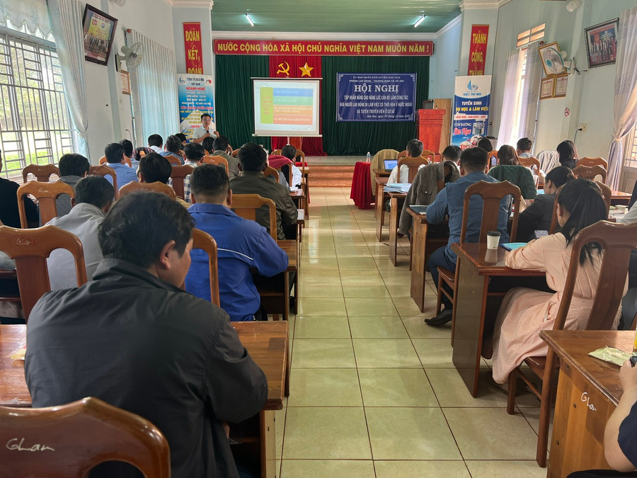 Quang cảnh hội nghị tập huấn. Ảnh: Đinh Yến Quang cảnh hội nghị tập huấn. Ảnh: Đinh Yến