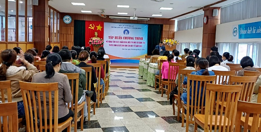 Quang cảnh lớp tập huấn. Ảnh: Đinh Yến Quang cảnh lớp tập huấn. Ảnh: Đinh Yến