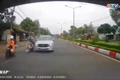 Truy tìm tài xế ô tô gây tai nạn với xe máy rồi bỏ trốn.