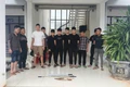 Triệu tập 14 đối tượng cầm hung khí gây náo loạn giữa đêm