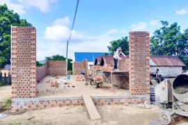 Tây Gia Lai thần tốc xây nhà cho người dân vùng lũ.