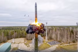 Oreshnik và cuộc chơi răn đe mới: Nga thử thách trật tự an ninh châu Âu