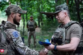 Ukraine giành lại nhiều làng ở Donetsk, hòa đàm với Nga vẫn bế tắc