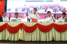 Thuế tỉnh phổ biến chính sách hỗ trợ thuế đến các doanh nghiệp. Ảnh: Tiến Sỹ