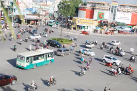 Hiện trạng khu vực ngã 5 Đống Đa. Ảnh: Tiến Sỹ