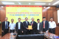 Phó Chủ tịch UBND tỉnh Dương Mah Tiệp làm việc với Hội Hữu nghị Nhật - Việt tại TP. Sakai