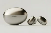 OpenAI sản xuất tai nghe AI đầu tiên tại Việt Nam