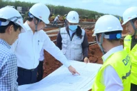 Phó Chủ tịch UBND tỉnh Lâm Hải Giang kiểm tra tiến độ dự án trường phổ thông nội trú liên cấp tại 4 xã biên giới