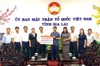 Bắc Ninh trao 5 tỷ đồng ủng hộ tỉnh Gia Lai khắc phục hậu quả thiên tai.