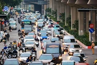 Bộ Nông nghiệp và Môi trường đang xây dựng lộ trình áp dụng quy chuẩn khí thải mới đối với ô tô đang lưu hành.