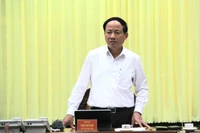 Chủ tịch UBND tỉnh Phạm Anh Tuấn phát biểu chỉ đạo tại buổi làm việc. Ảnh: Đức Hải