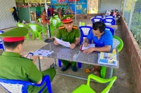 Các cơ sở kinh doanh ký cam kết chấp hành Luật phòng, chống tác hại của rượu, bia