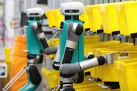 Amazon thử nghiệm robot hình người trong dịch vụ giao hàng