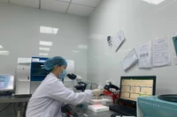 Đối tượng kiểm tra là các cơ sở xét nghiệm đã tự công bố đạt tiêu chuẩn an toàn sinh học. 