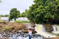 Thưởng ngoạn thác Ba