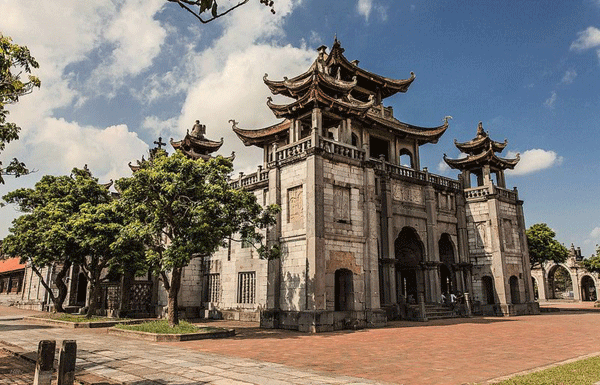 Nhà thờ Phát Diệm-Ninh Bình mang dấu ấn đậm nét của văn hóa Việt Nam